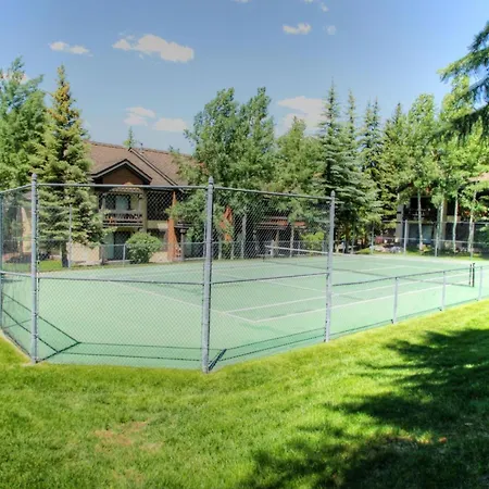 Ridgepoint Townhomes-3